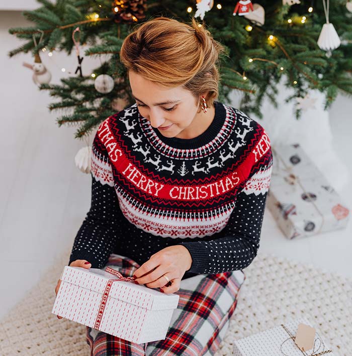 La Maison De Noël  Pulls Moches, Pyjamas & Chaussettes de Noël